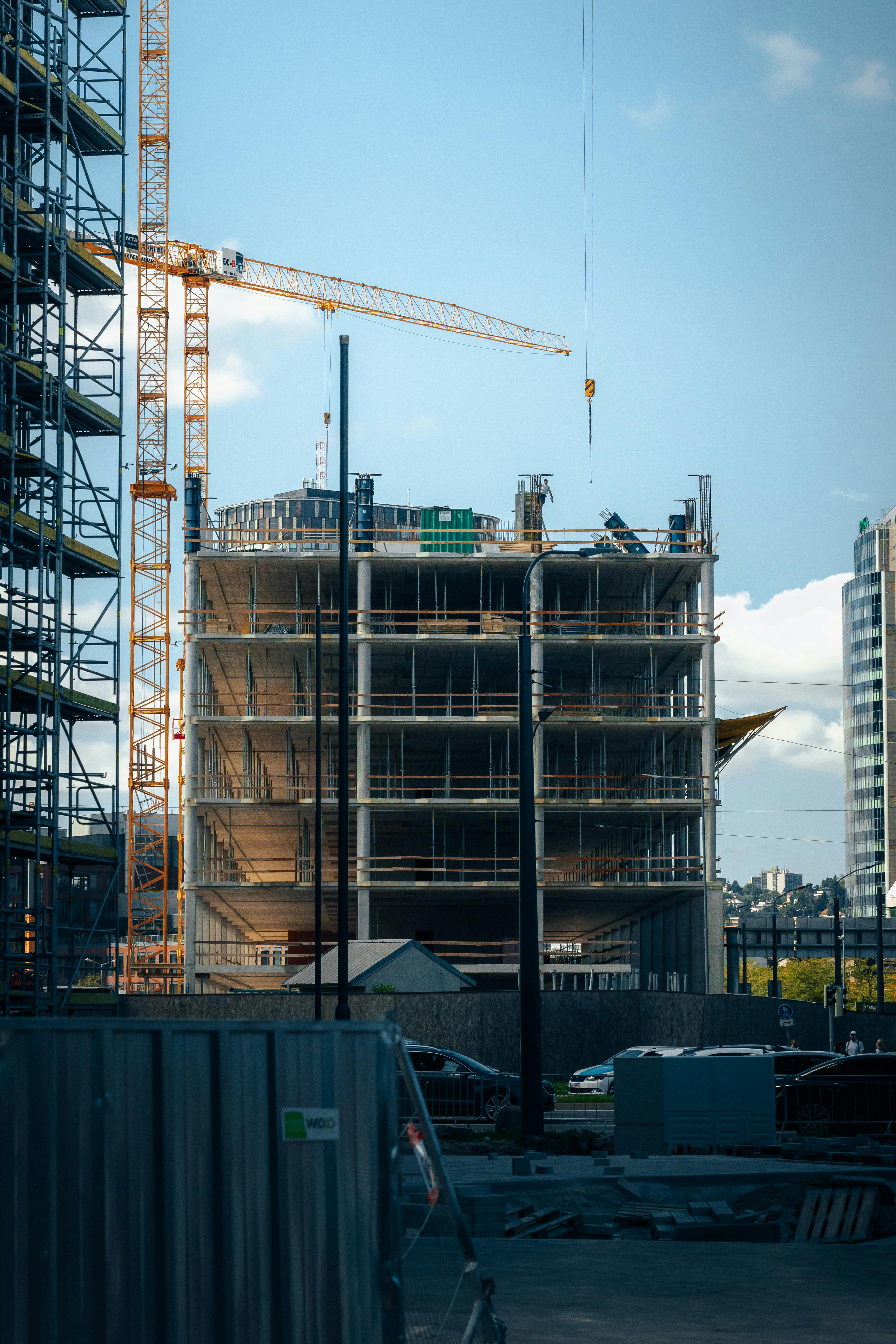 4Constructions team on a live construction site
